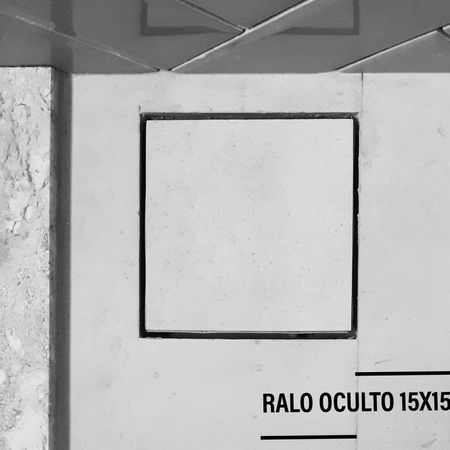ralo-linear-square--tampa-oculta-15x15cm